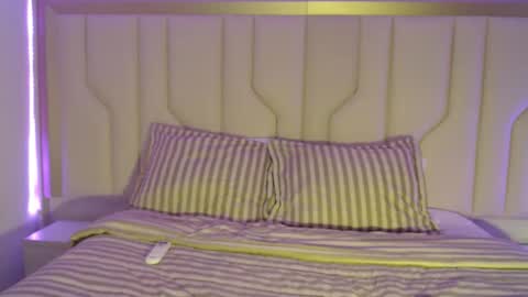 Snapshot of mara_sex chatting on October 14, 9:26 pm pao online show from October 14, 9:26 pm