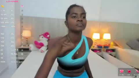 Mara Sinclair online show from July 24, 7:23 pm