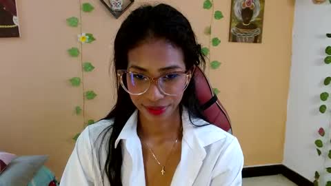 Snapshot of mara_summer chatting on April 11, 1:59 pm Mara 3 online show from April 11, 1:59 pm
