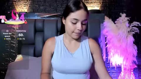 maraa_rivera online show from December 1, 6:46 pm