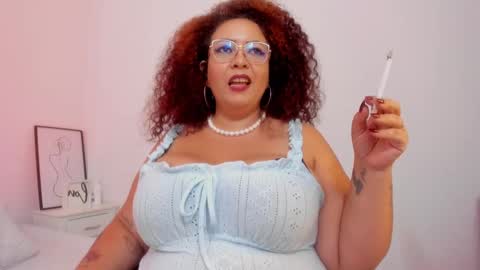 Mrs. Sweet online show from October 4, 1:58 am