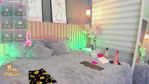 Mara  online show from October 10, 8:41 pm