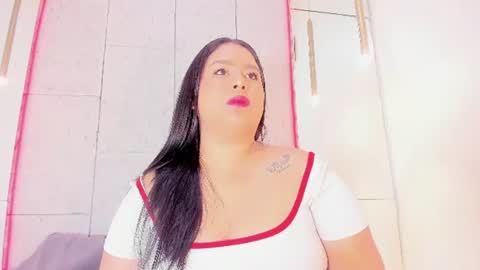 maralinette22 online show from July 22, 10:51 am