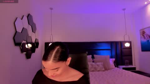 MARA  online show from January 5, 11:01 pm