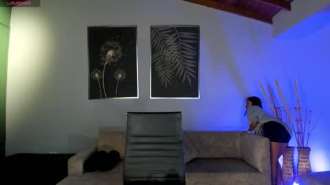 MARA  online show from January 9, 10:20 am