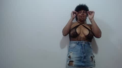 Mara Silk online show from October 2, 2:02 pm