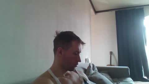 Snapshot of marc105100 chatting on March 19, 8:07 am alex marvelxx online show from March 19, 8:07 am