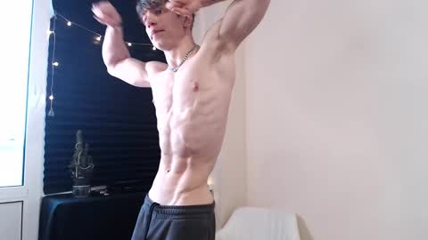 Snapshot of marc_solo chatting on February 15, 8:57 am marc_solo online show from February 15, 8:57 am