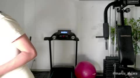 Snapshot of marce_algara chatting on April 30, 12:06 am Marce algara online show from April 30, 12:06 am