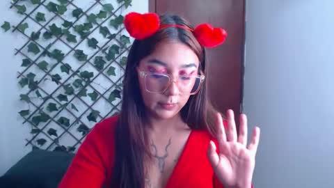 Snapshot of marce_bunny chatting on February 14, 11:45 pm Marcela online show from February 14, 11:45 pm