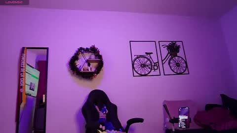 MARCE AND ..... online show from October 21, 11:33 am