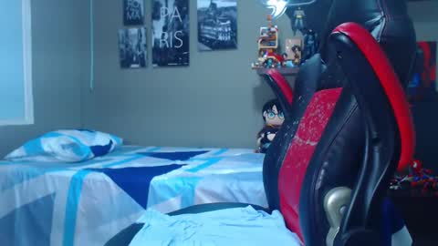 Snapshot of marcel_craw0796 chatting on December 15, 11:25 am MARCEL online show from December 15, 11:25 am