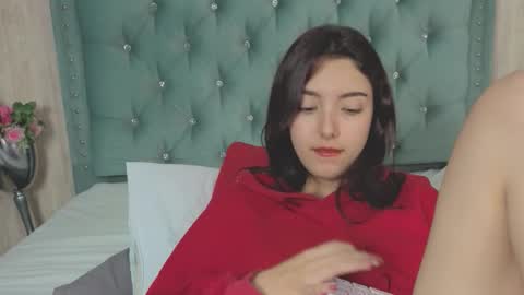 Snapshot of marcelaa_fox chatting on October 10, 12:31 am Marcela online show from October 10, 12:31 am