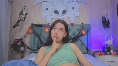 Snapshot of marcelaa_fox chatting on October 23, 7:45 pm Marcela online show from October 23, 7:45 pm