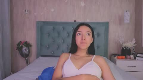 Snapshot of marcelaa_fox chatting on November 5, 8:42 pm Marcela online show from November 5, 8:42 pm