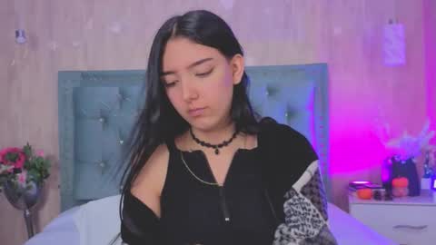 Snapshot of marcelaa_fox chatting on November 8, 9:13 pm Marcela online show from November 8, 9:13 pm