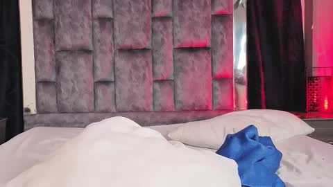 Snapshot of marcelaa_fox chatting on November 20, 9:31 am Marcela online show from November 20, 9:31 am