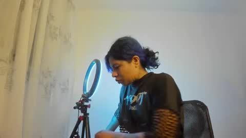 Snapshot of marceline_abadeer00 chatting on March 15, 2:28 am Michell Dayan online show from March 15, 2:28 am