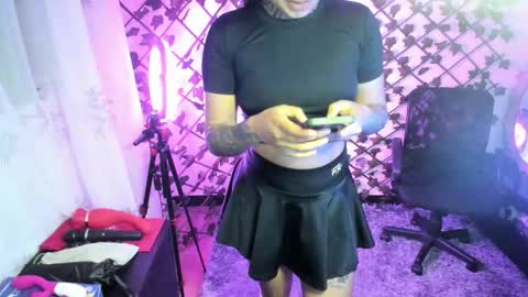 Snapshot of marceline_abadeer00 chatting on March 26, 2:50 am Michell Dayan online show from March 26, 2:50 am