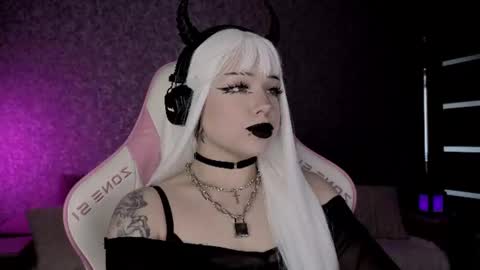 Lady Marceline online show from June 18, 10:41 am