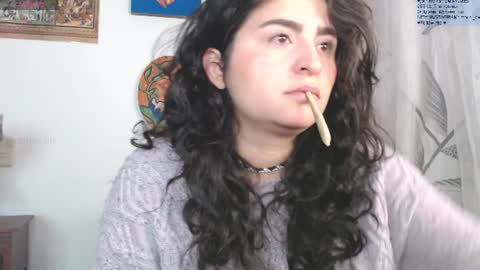 Snapshot of marceline_uu chatting on June 14, 12:29 pm M A R C I online show from June 14, 12:29 pm