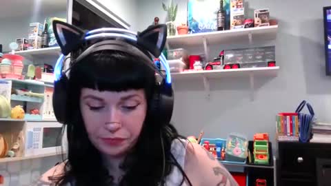 MarcelineAltaria online show from February 7, 6:03 am