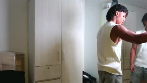 Snapshot of marcelo_dosantos77 chatting on March 29, 9:37 pm MARCELO online show from March 29, 9:37 pm