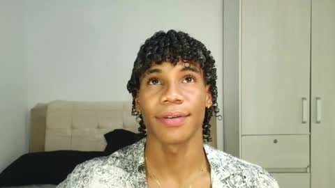 Snapshot of marcelo_dosantos77 chatting on May 12, 2:19 am MARCELO online show from May 12, 2:19 am