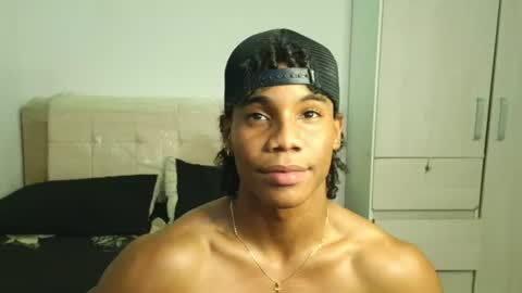 Snapshot of marcelo_dosantos77 chatting on June 16, 7:16 pm MARCELO online show from June 16, 7:16 pm