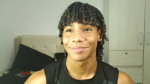 Snapshot of marcelo_dosantos77 chatting on July 17, 11:53 pm MARCELO online show from July 17, 11:53 pm