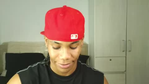 Snapshot of marcelo_dosantos77 chatting on July 24, 4:05 pm MARCELO online show from July 24, 4:05 pm