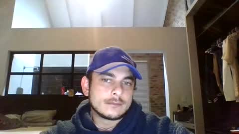 Snapshot of marcelpret20 chatting on April 13, 10:48 pm marcelpret20 online show from April 13, 10:48 pm
