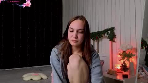 Victoria online show from February 7, 7:06 pm