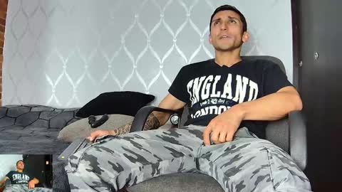 Marck  Independent model  online show from March 5, 1:52 am