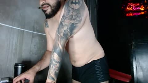 Snapshot of marco_aure chatting on May 4, 5:47 am marco_aure online show from May 4, 5:47 am