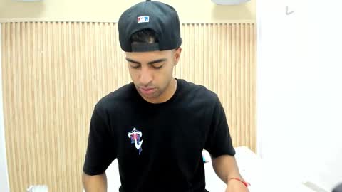 Snapshot of marco_spencer chatting on November 18, 12:20 pm MARCO online show from November 18, 12:20 pm