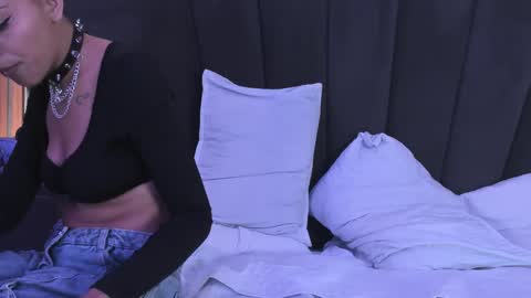 Snapshot of marcoandallice chatting on March 21, 9:03 am Marco And Allice online show from March 21, 9:03 am