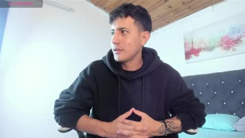 Snapshot of marcos_vieyra chatting on June 8, 6:41 pm marcos_vieyra online show from June 8, 6:41 pm