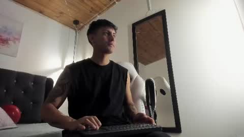 marcos_vieyra online show from July 27, 8:16 pm