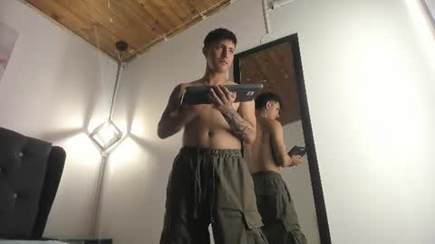 marcos_vieyra online show from July 28, 8:12 pm