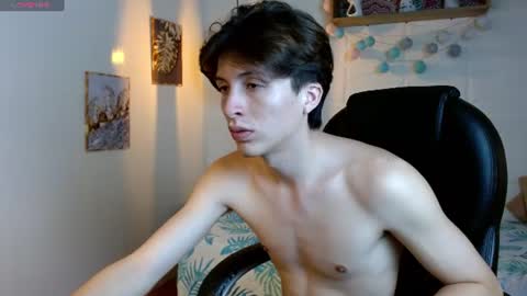 marcoviolet online show from June 18, 8:02 pm