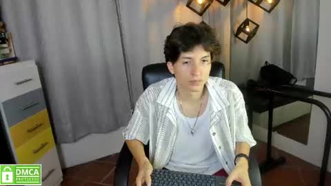 marcoviolet online show from July 24, 10:41 pm