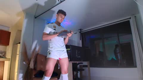 marcus_fire online show from September 20, 5:19 am