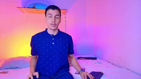 Marcus Hanks online show from November 3, 3:08 am