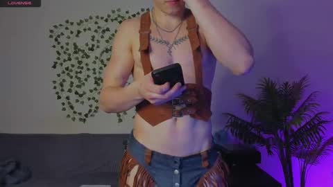 Snapshot of marcus_kelly chatting on March 23, 5:39 pm Marcus online show from March 23, 5:39 pm