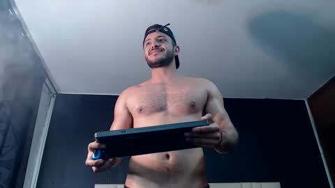 marcus_lafourt online show from December 6, 6:50 pm