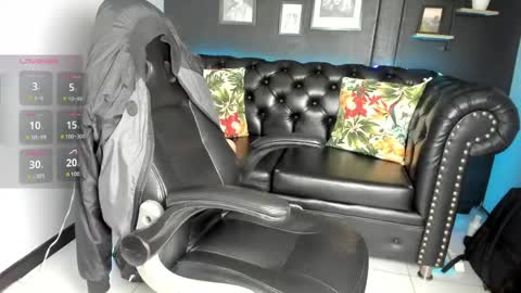 marcus_soler online show from May 21, 3:52 pm