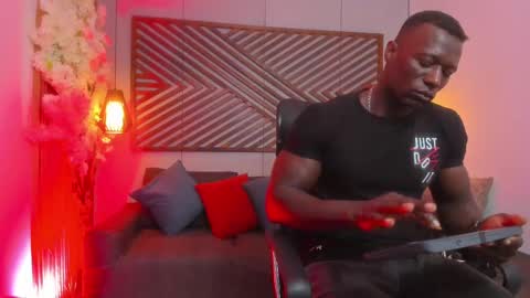 Marcusssss online show from September 25, 11:47 am