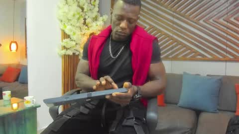 Marcusssss online show from October 3, 11:40 am