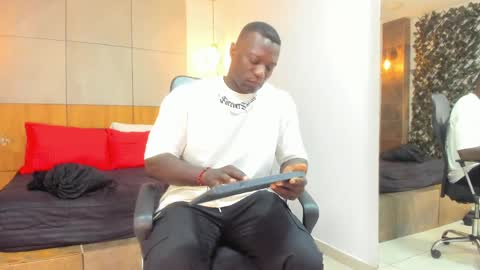 Marcusssss online show from May 2, 12:32 pm